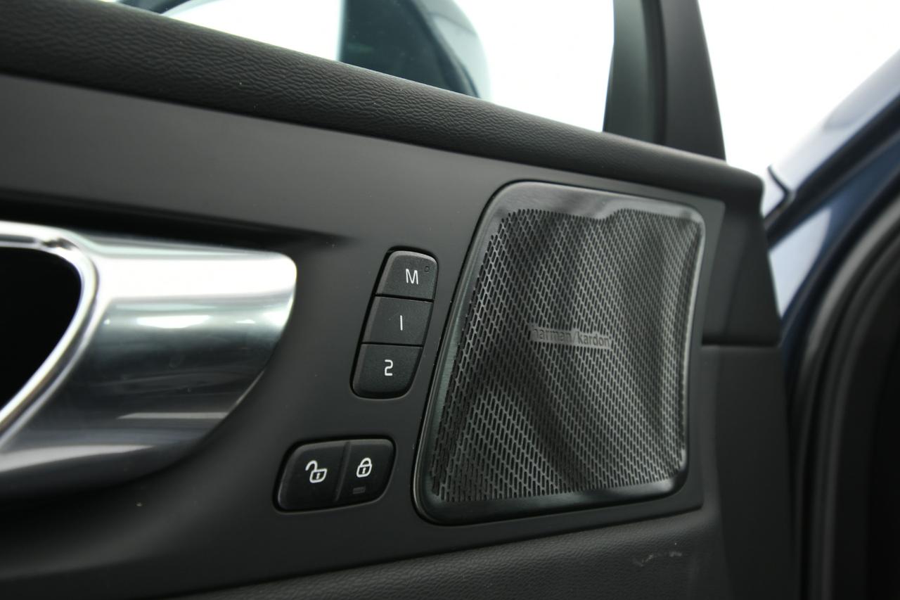 VOLVO XC60 2.0 t6 phev Inscription awd auto SOSPENSIONI+TETTO PANO+PELLE