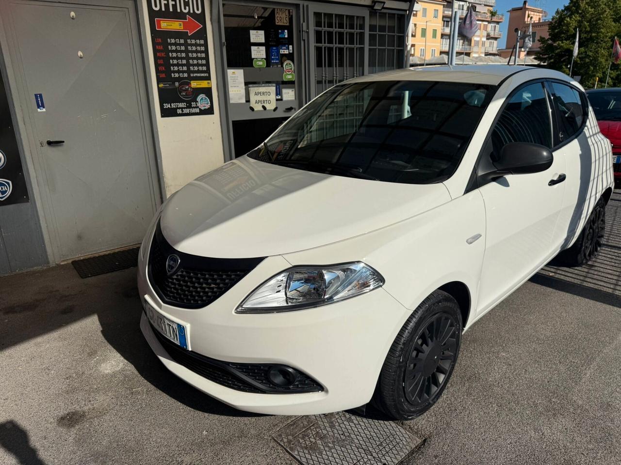 Lancia Ypsilon 1.0 FireFly 5 porte S&S Hybrid - AZIENDALE - EURO6 - NO VINCOLO FINANZIAMENTO
