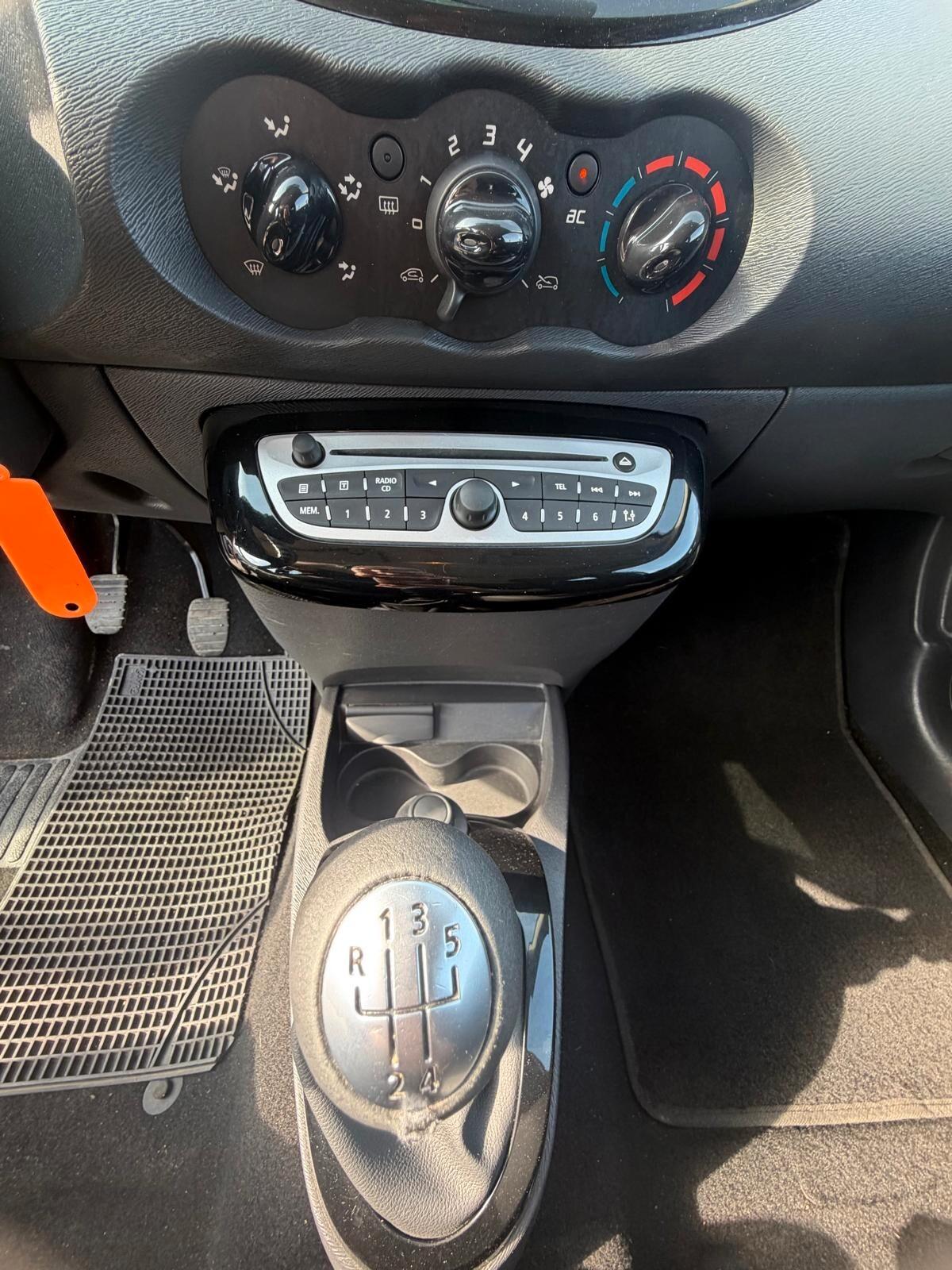 Renault Twingo 1.2 16V LEV Live
