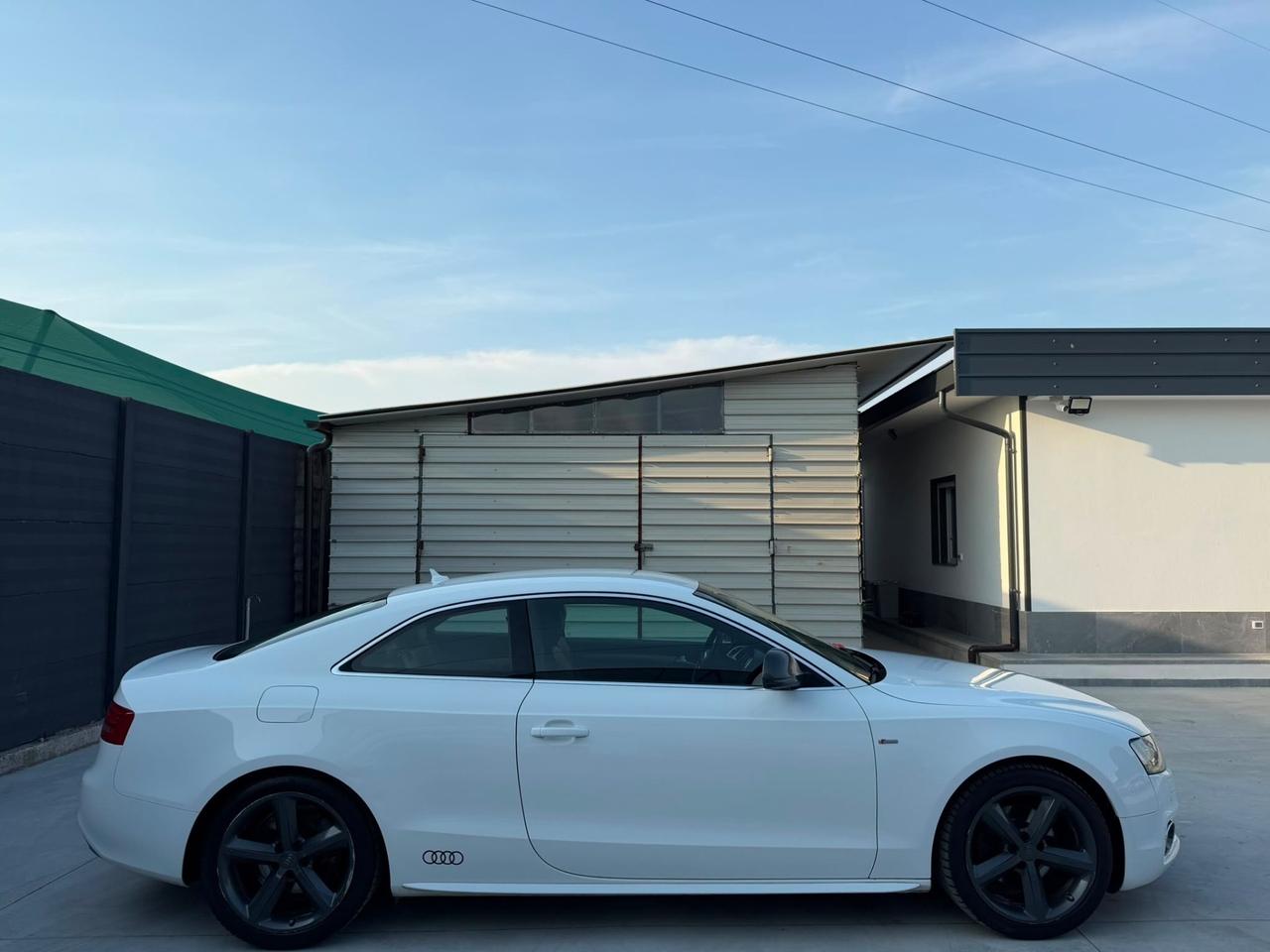 Audi A5 2.0 TFSI 180 CV Ambition
