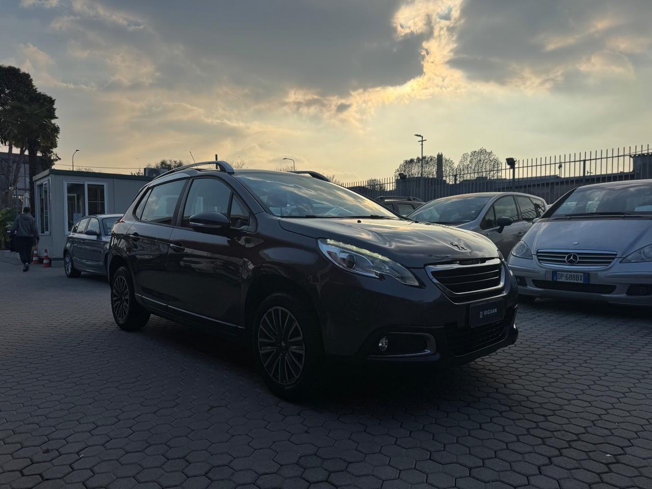 Peugeot 2008 1.2 ADATTA A NEOPTATENTATI PureTech 82 Allure