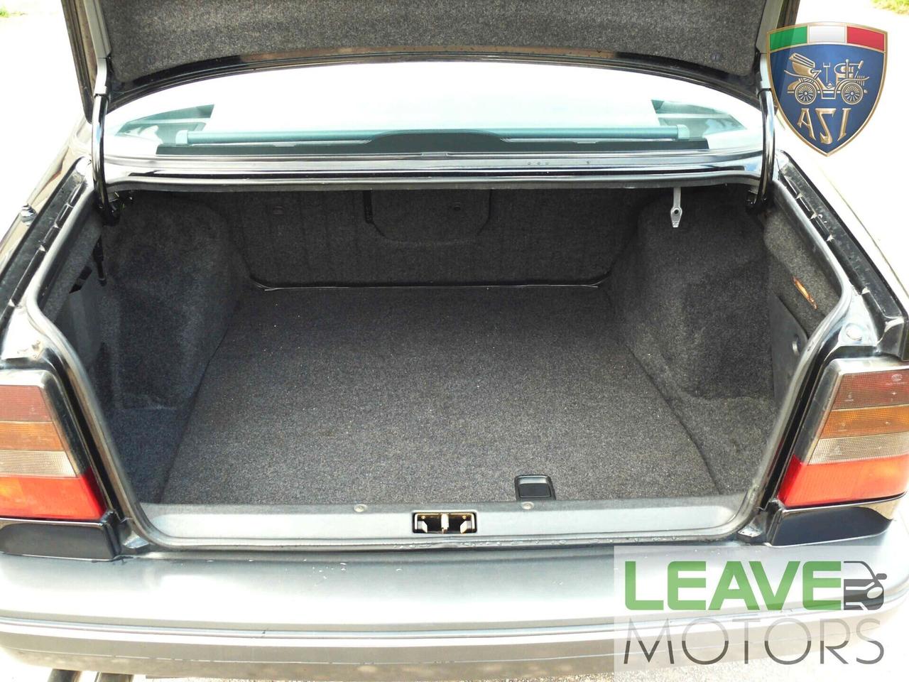 Saab 9000 i 16 4 porte CD (M1482)
