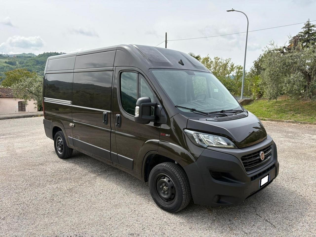 FIAT Ducato 2.3Mjt PM-TM FUR All. Profess. 11-2021