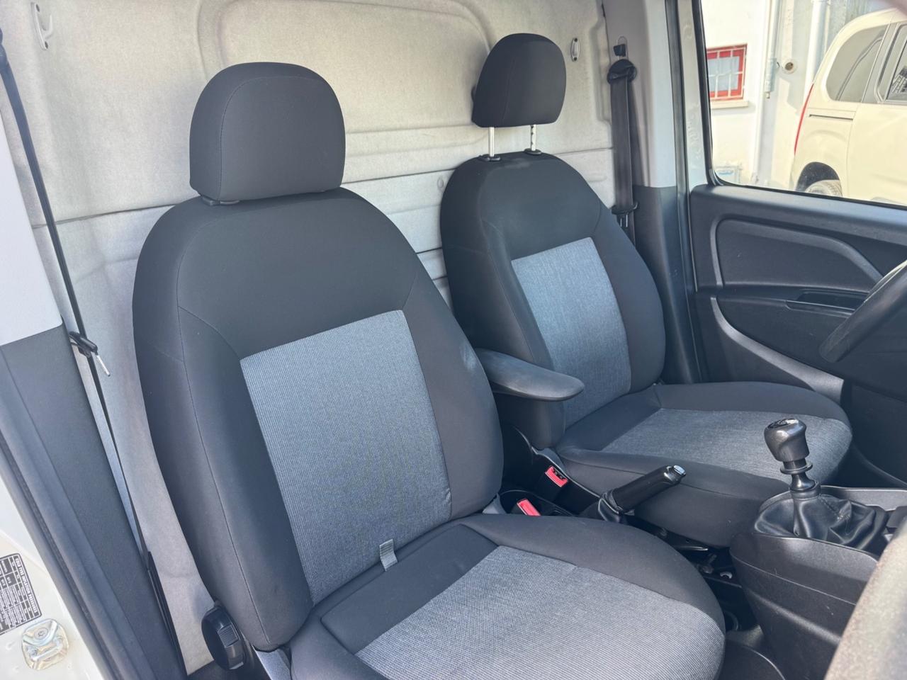 Fiat Doblò Cargo 1.4 T-JET Natural Power Metano Pochi KM PRONTO!