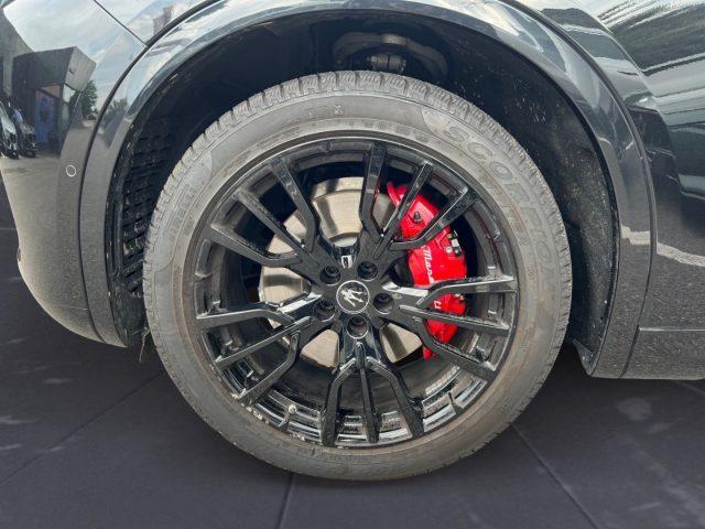 MASERATI Grecale MHEV 330 CV AWD Modena