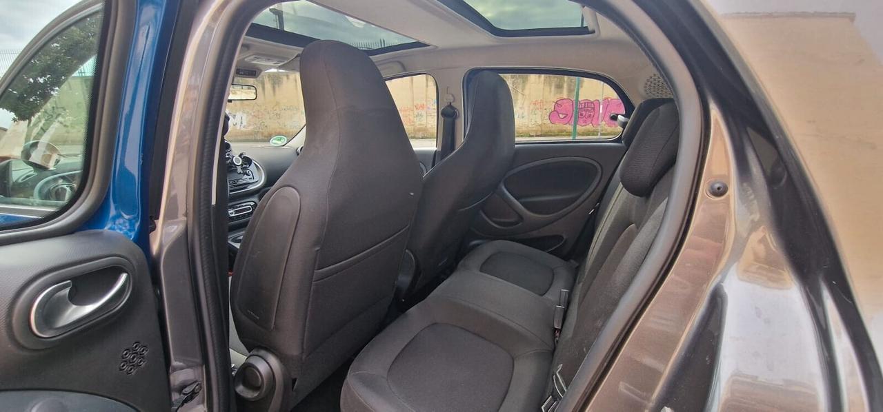 Smart ForFour 90 0.9 Turbo twinamic Brabus Style AUTOMATICA