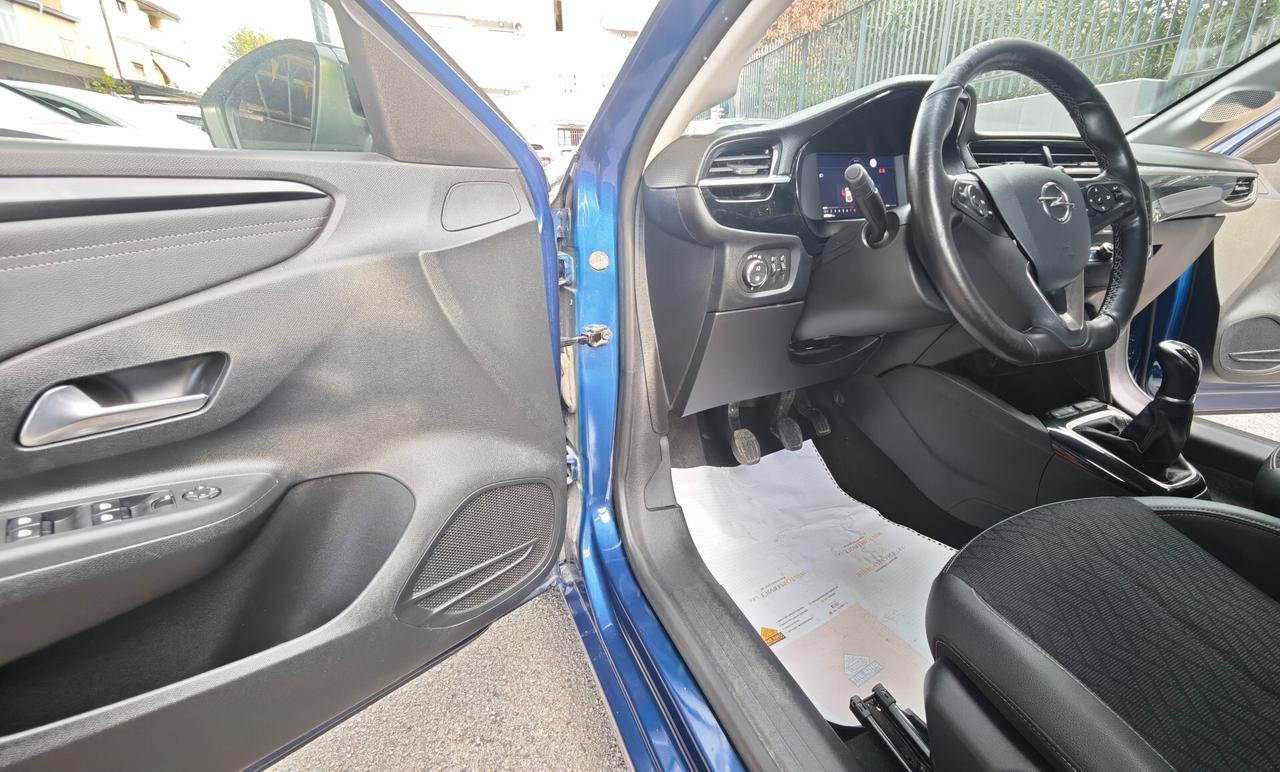 Pari a nuova Opel Corsa 1.2 100 CV Edition