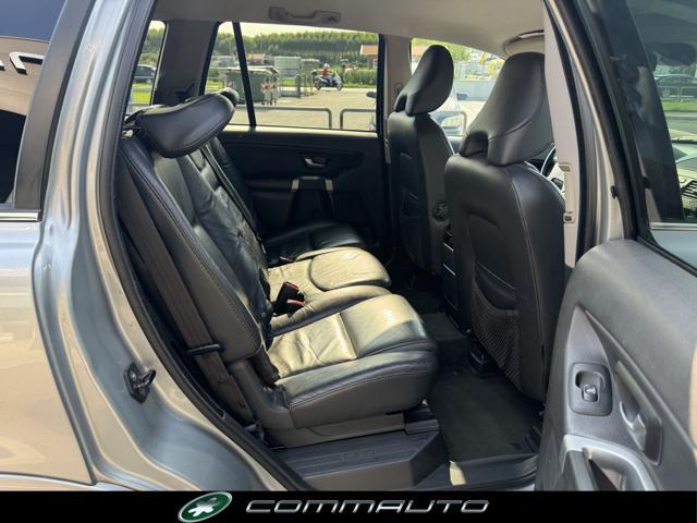 VOLVO XC90 2.4 D5 185 CV Geartronic AWD Momentum 7 posti