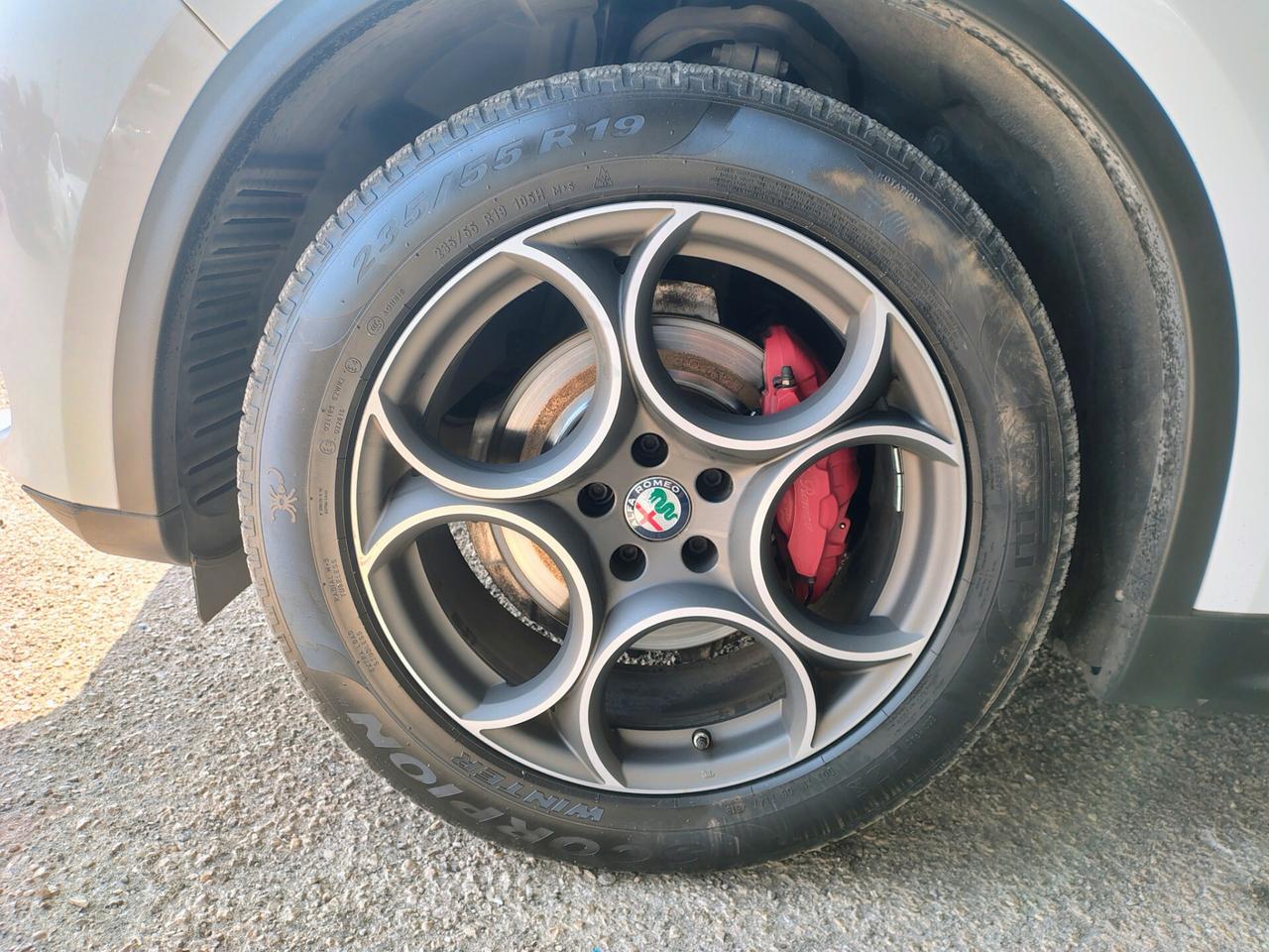 Alfa Romeo Stelvio 2.2 Turbodiesel 210 CV AT8 Q4 Super