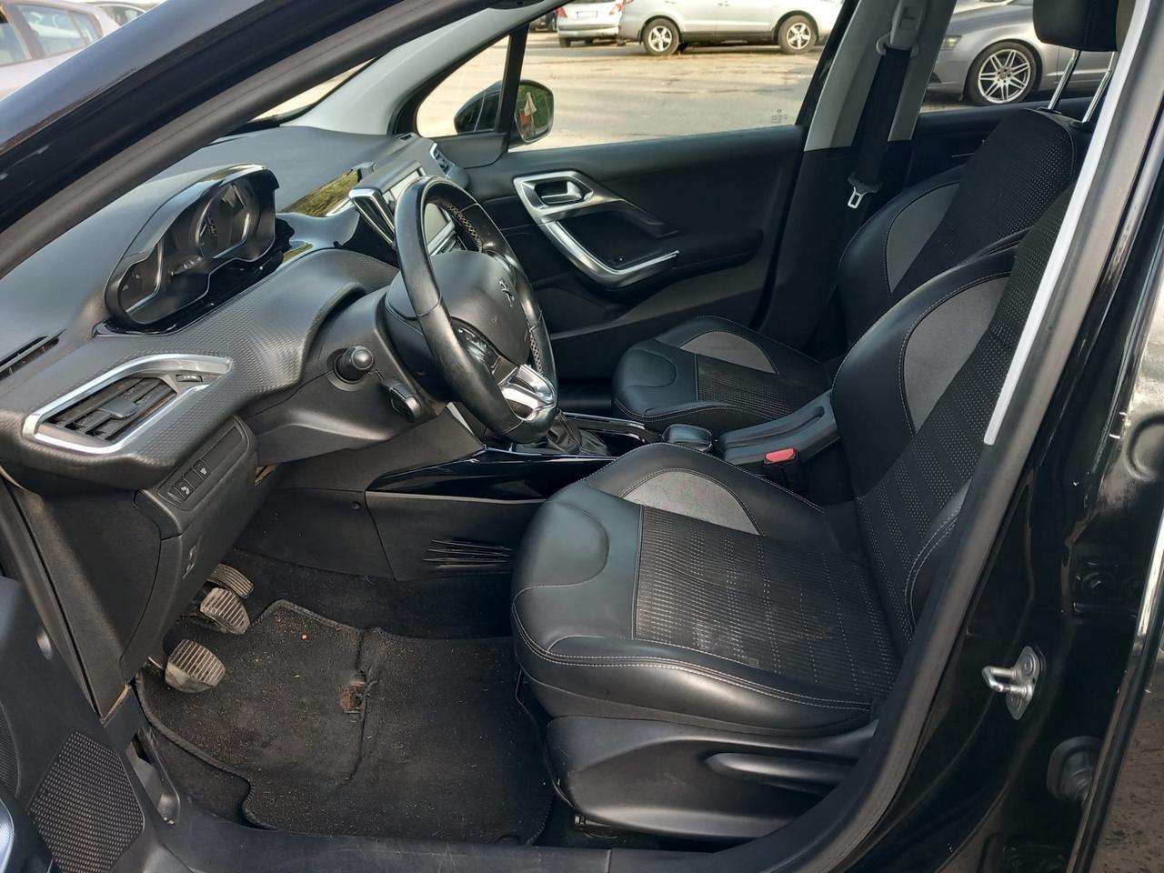 Peugeot 2008 BlueHDi 120 S&S Allure