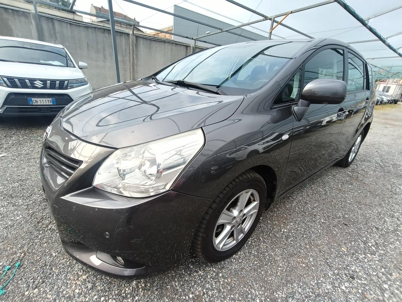 Toyota Verso 2.0 D Sol 7 posti