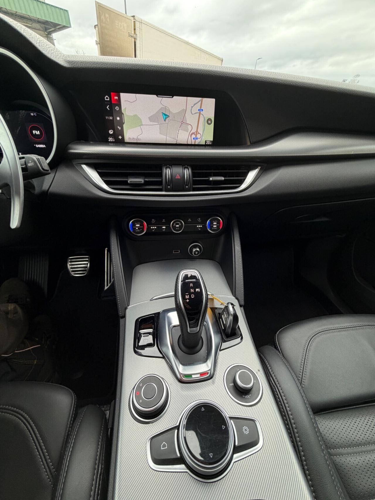 Alfa Romeo Stelvio 2.2 Turbodiesel 210 CV AT8 Q4 Veloce