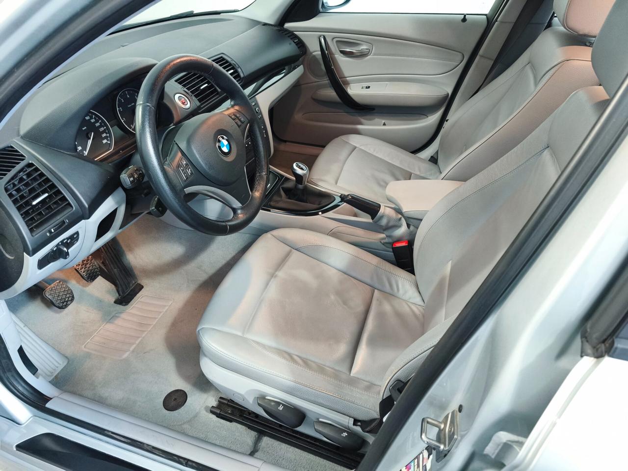 Bmw 120 120i cat 5 porte Futura