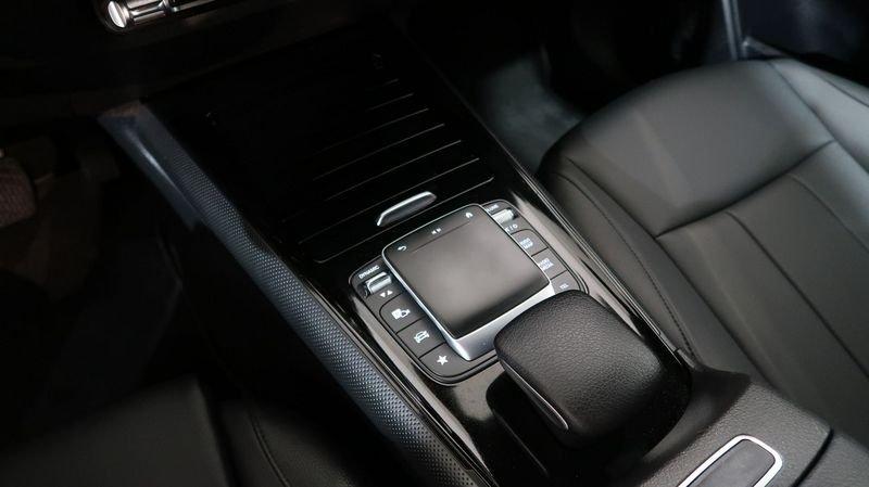 Mercedes-Benz GLB 180 d Business auto # FINITURE INTERNE PELLE #