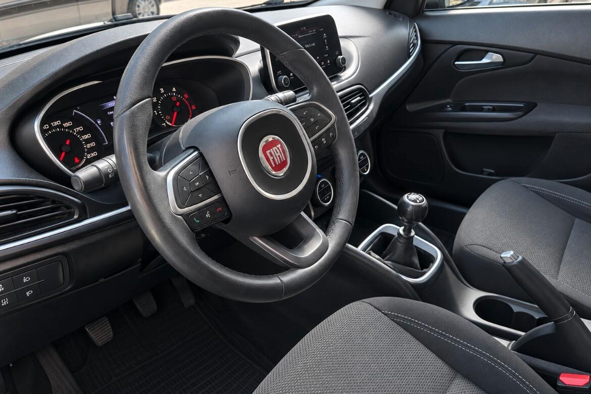 Fiat Tipo 1.6 Mjt S&S 5 porte Lounge Hatchback