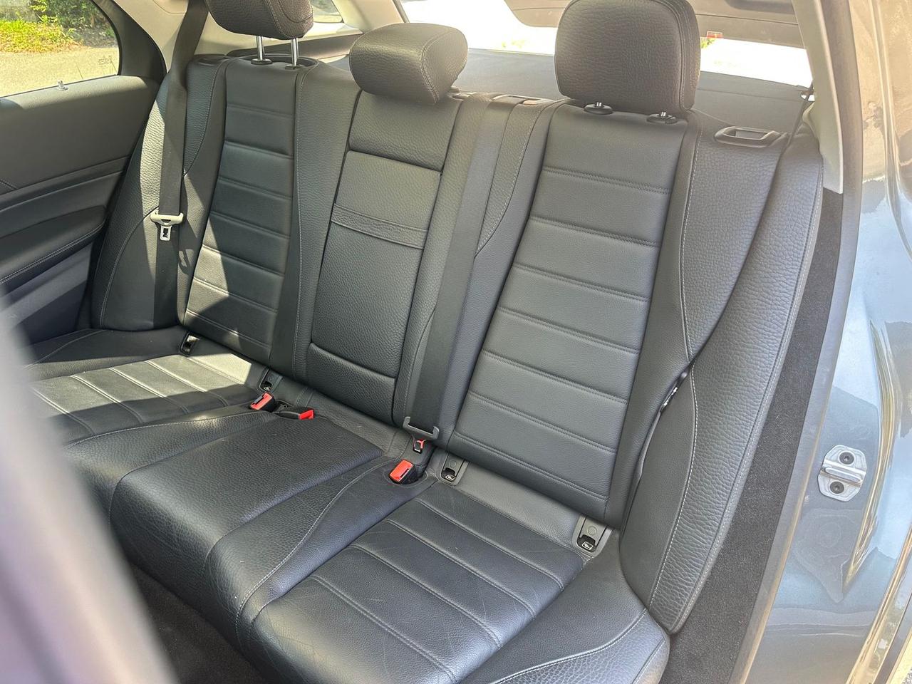 Mercedes-Benz GLE 300 Premium GLE 300 D #5900