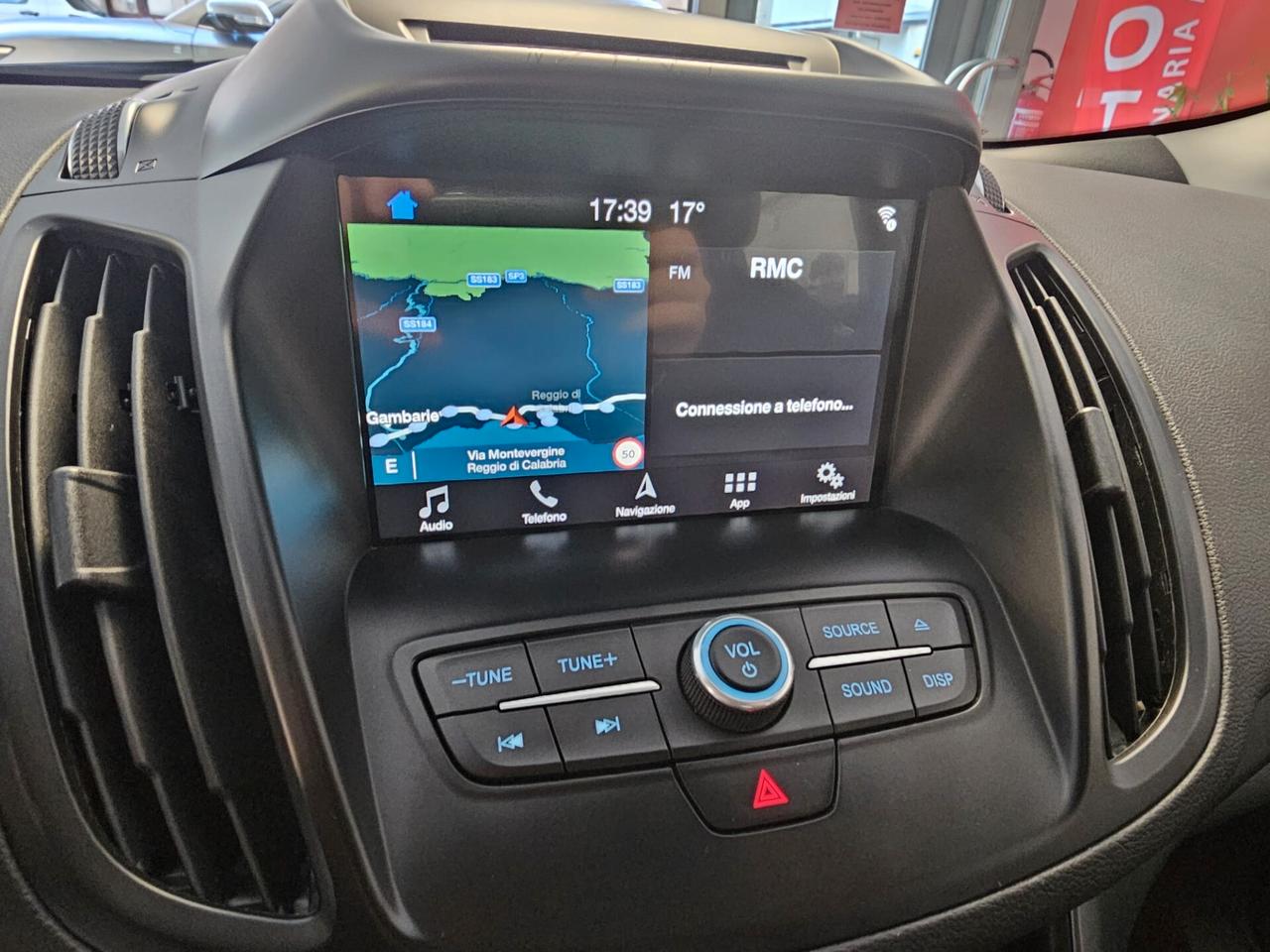 Ford Kuga 2.0 TDCI 120 CV S&S 2WD Powershift Titanium