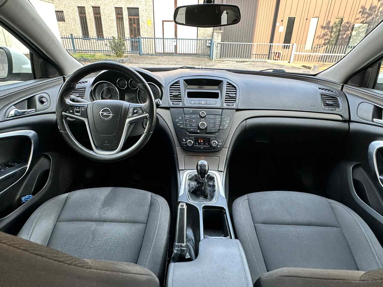 Opel Insignia 2.0 CDTI 131cv-Tag.Cert-U.Prop-Euro5