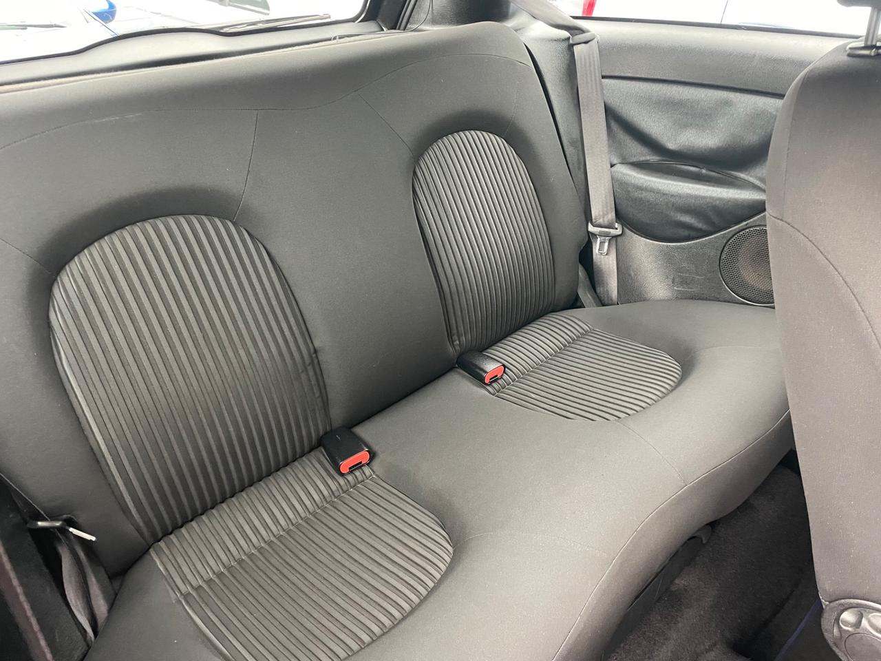 LANCIA YPSILON 1.2 BENZINA 69 (CV) 2010