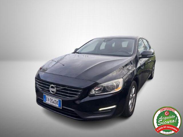 VOLVO V60 D3 Geartronic Momentum Automatica Navi