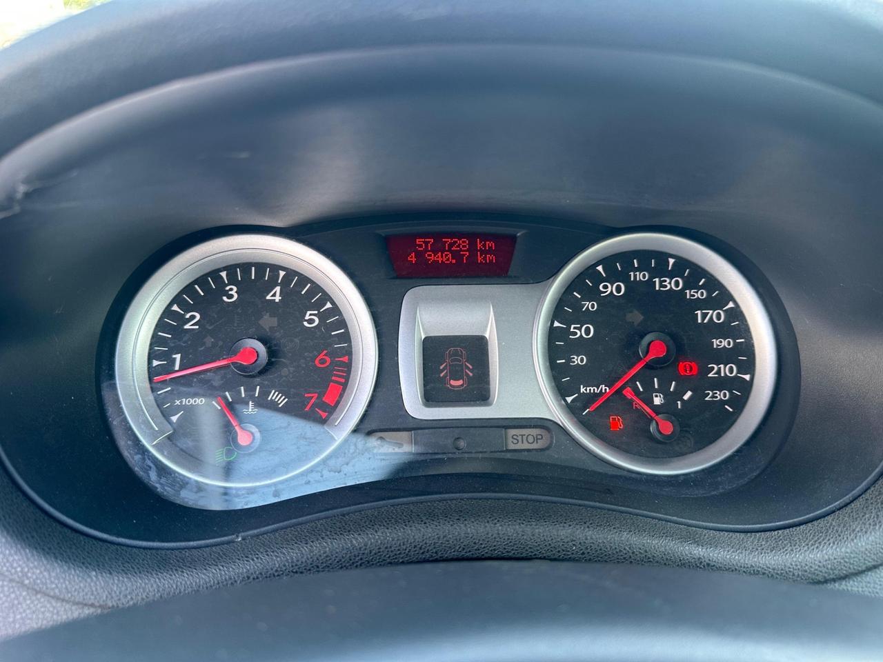 Renault Clio 1.2 16V 5 porte Confort