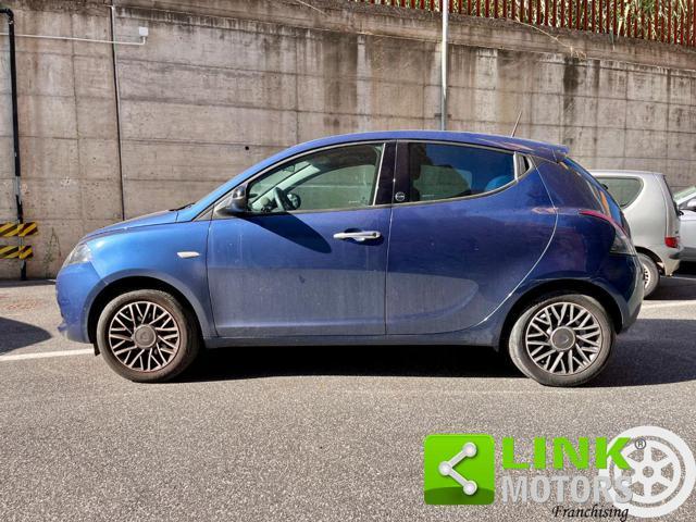 LANCIA Ypsilon 1.0 FireFly 5 porte S&S Hybrid Ecochic Gold