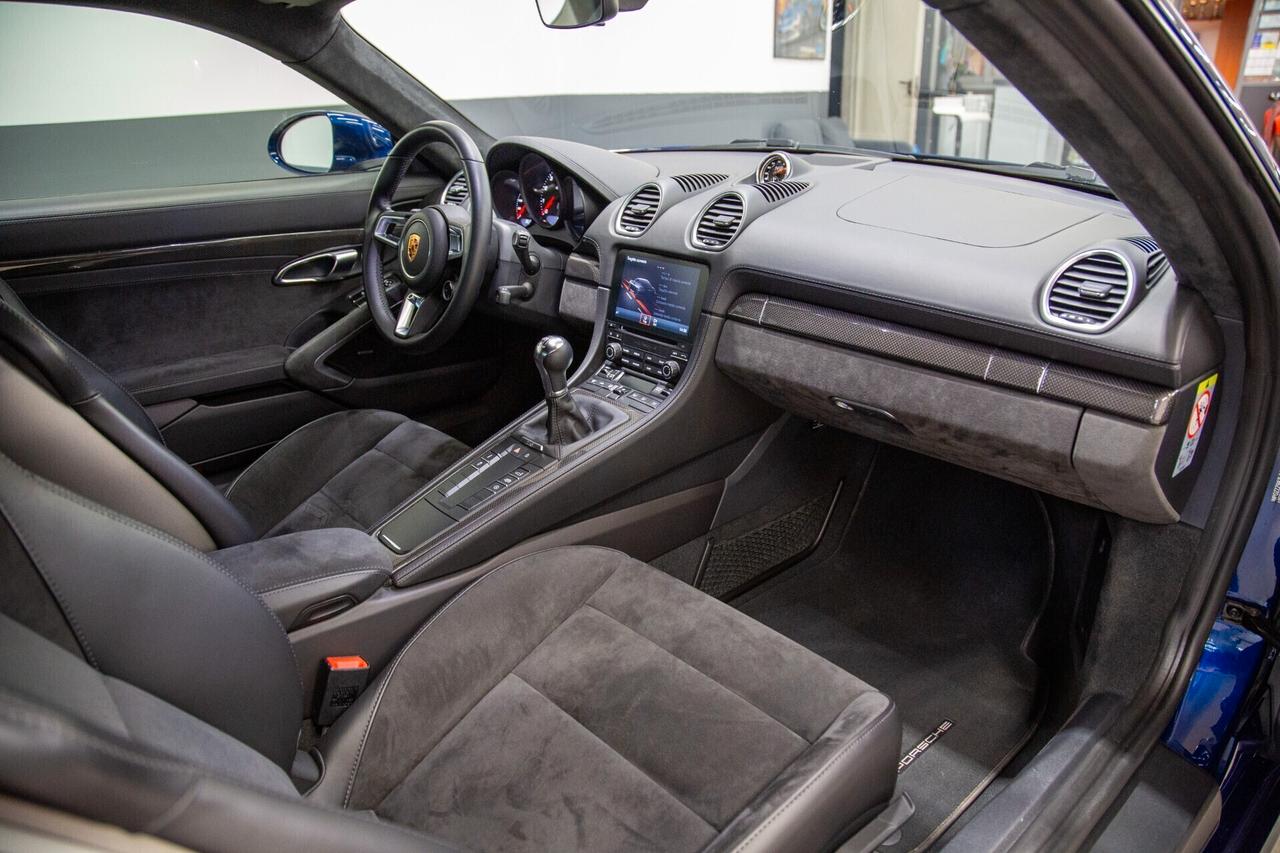 Porsche Cayman 718 GTS 4.0 Manuale