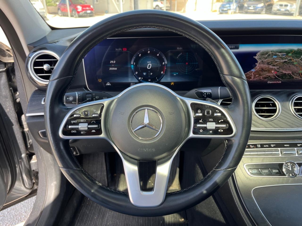 Mercedes-benz E 400d 4Matic 3.0 - 2018