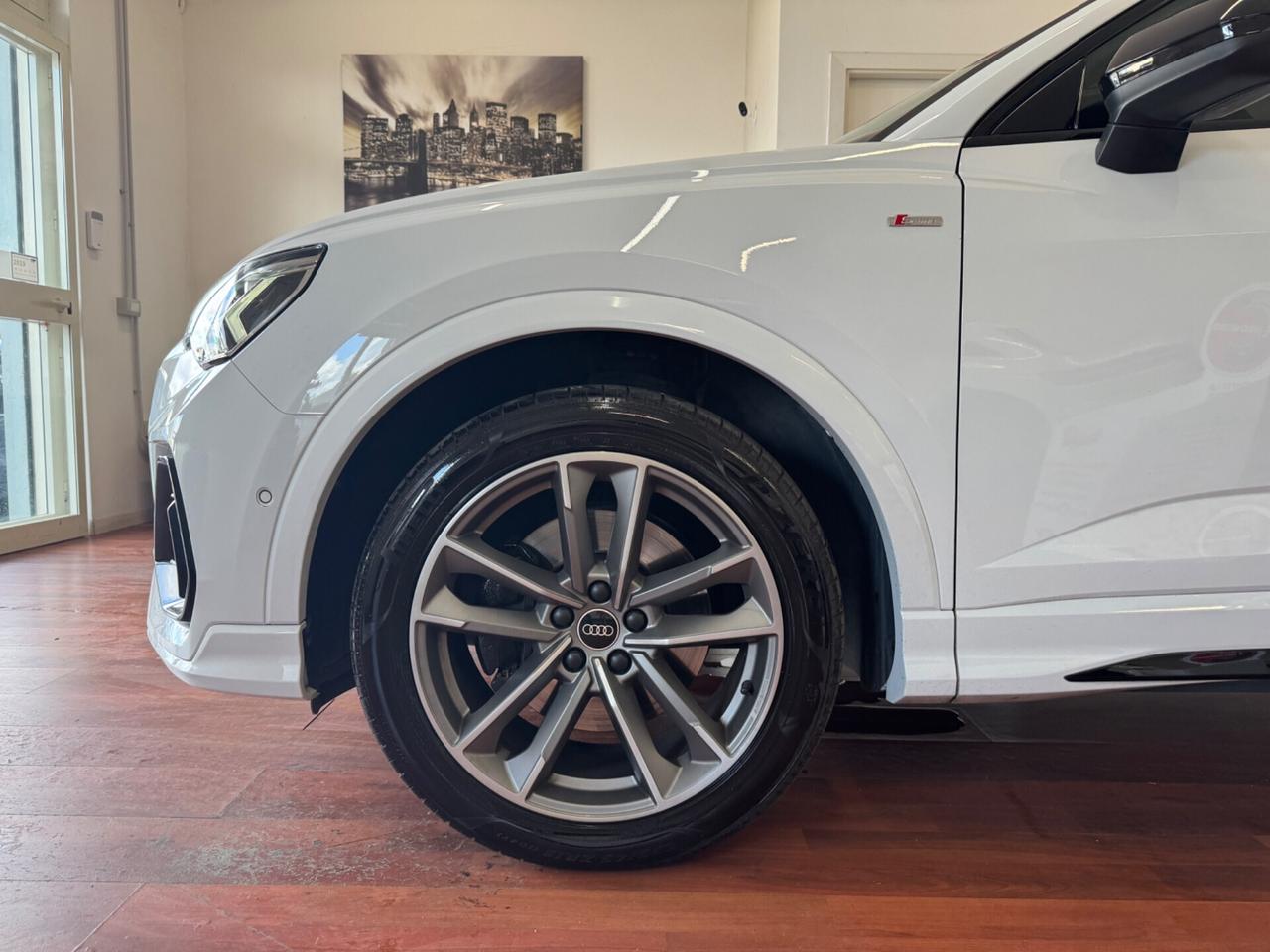 AUDI Q3 SPB 40 TDI QUATTRO S TRONIC S LINE EDITION
