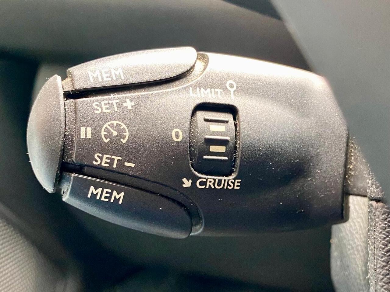 Peugeot 308 BlueHDi 120 S&S SW Business