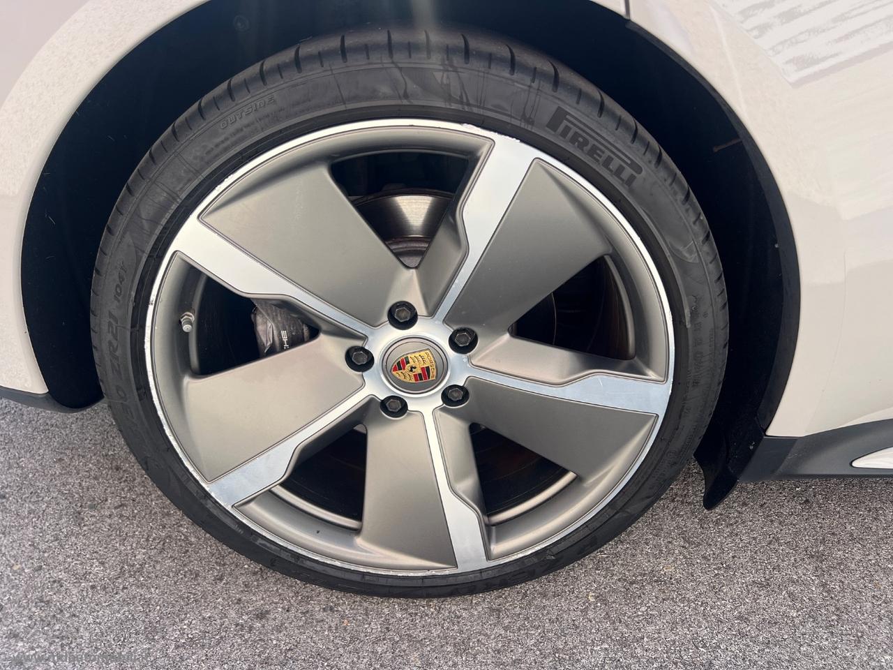PORSCHE Taycan Sport Turismo PURE GREEN EMOTION TETTO 21 IVA ESPOSTA