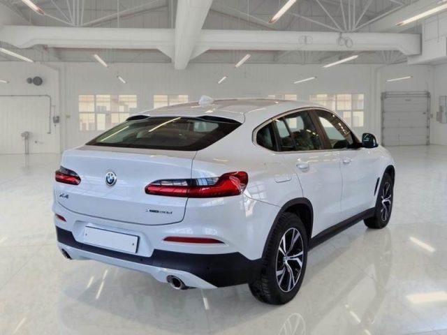 BMW X4 xDrive20d Business Advantage