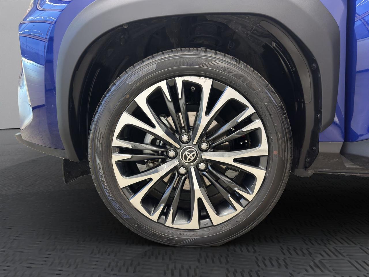 Toyota Yaris Cross 1.5h Lounge fwd 116cv e-cvt