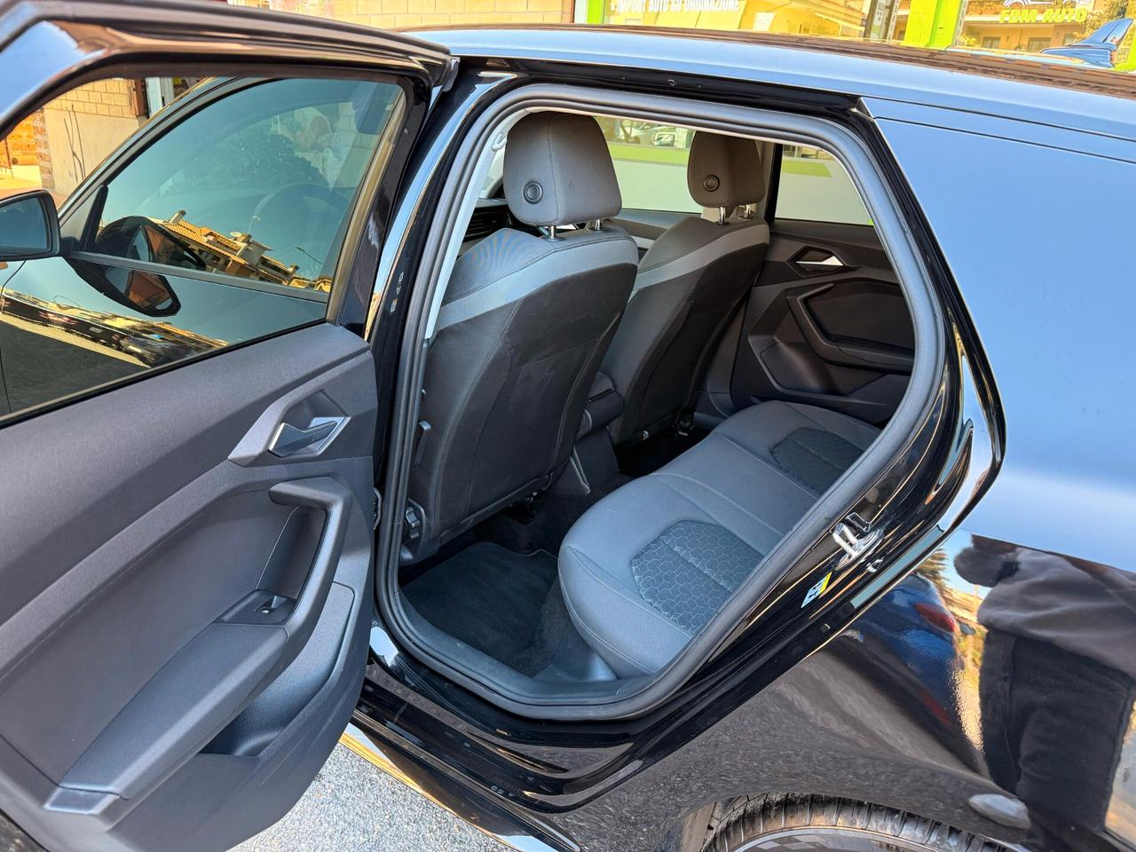 Audi A1 SPB 30 TFSI S tronic Identity Black
