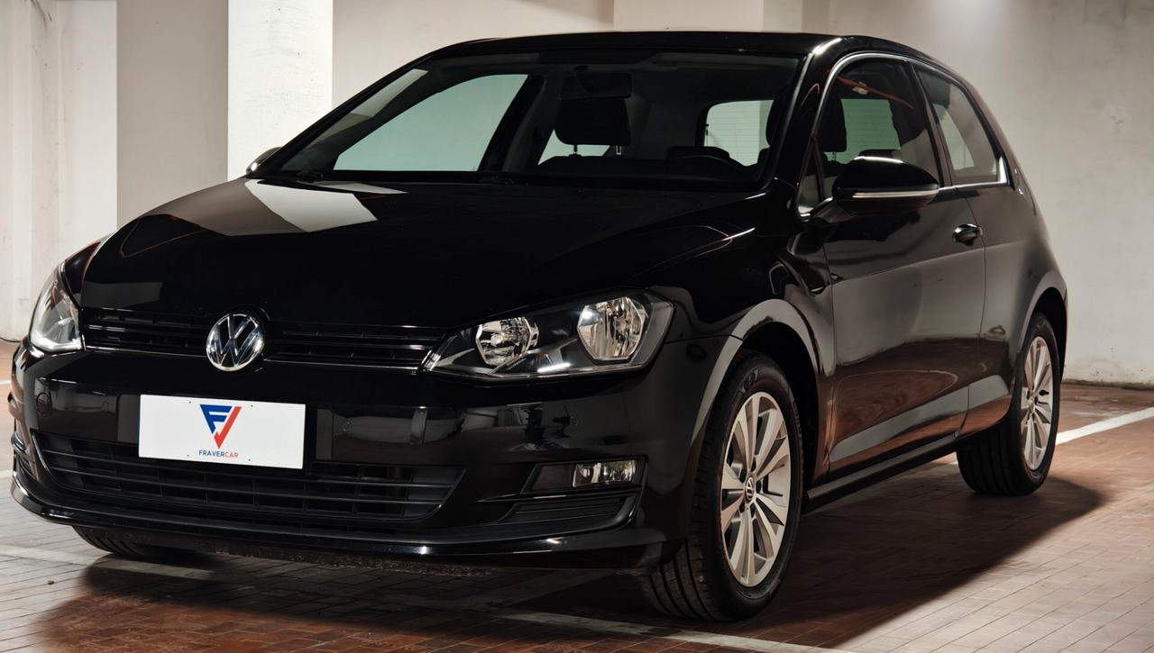 Volkswagen Golf VII---UNICO PROPRIETARIO---PARI AL NUOVO