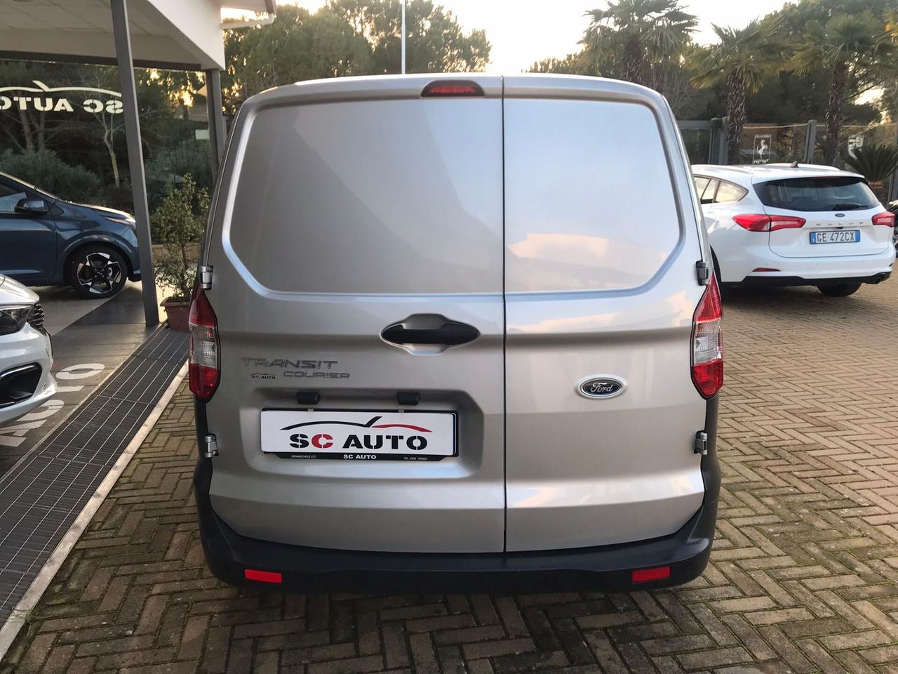 Ford Transit Courier