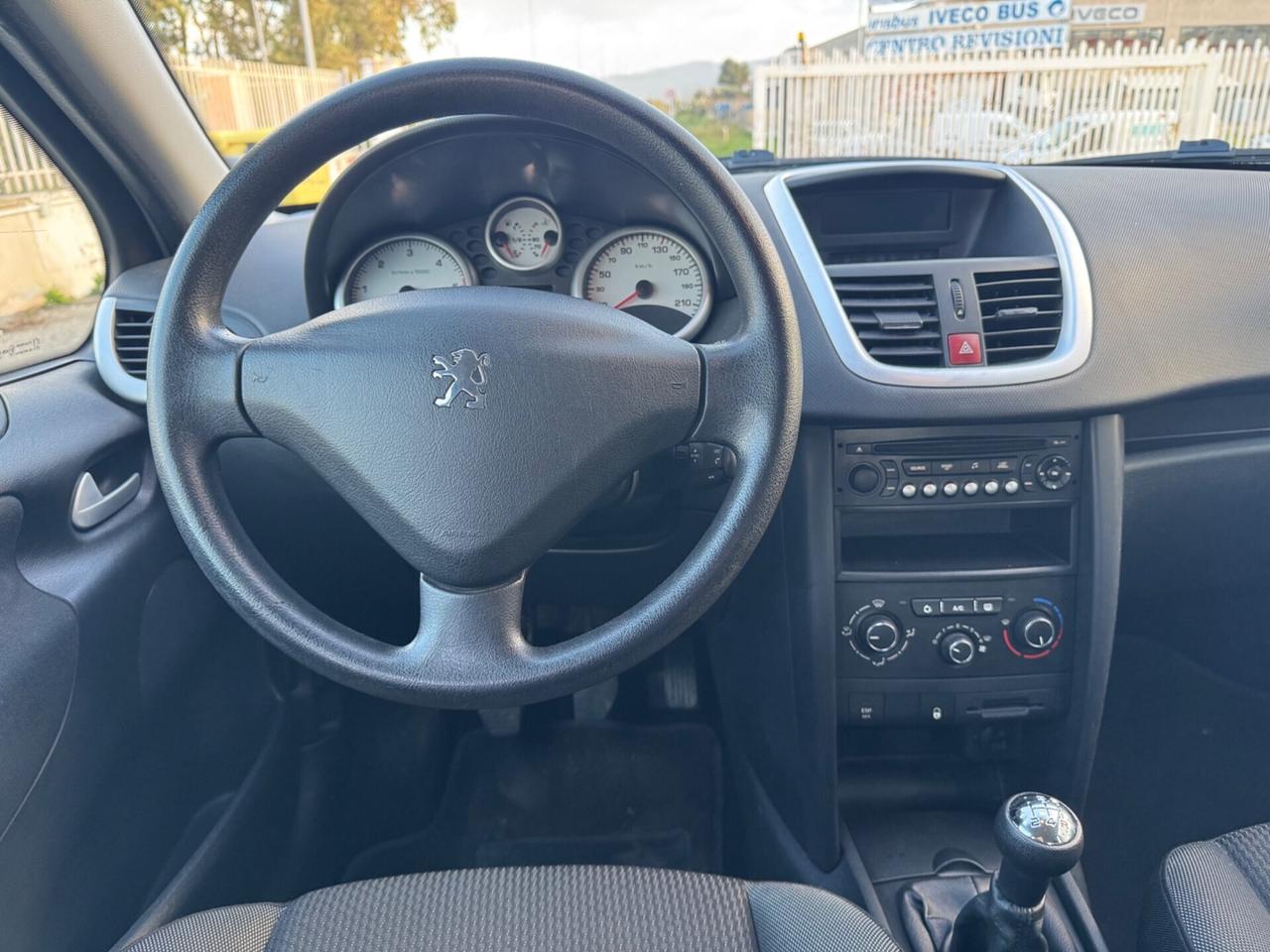 Peugeot 207 1.4 HDi 70CV -SOLO 103.000 KM-
