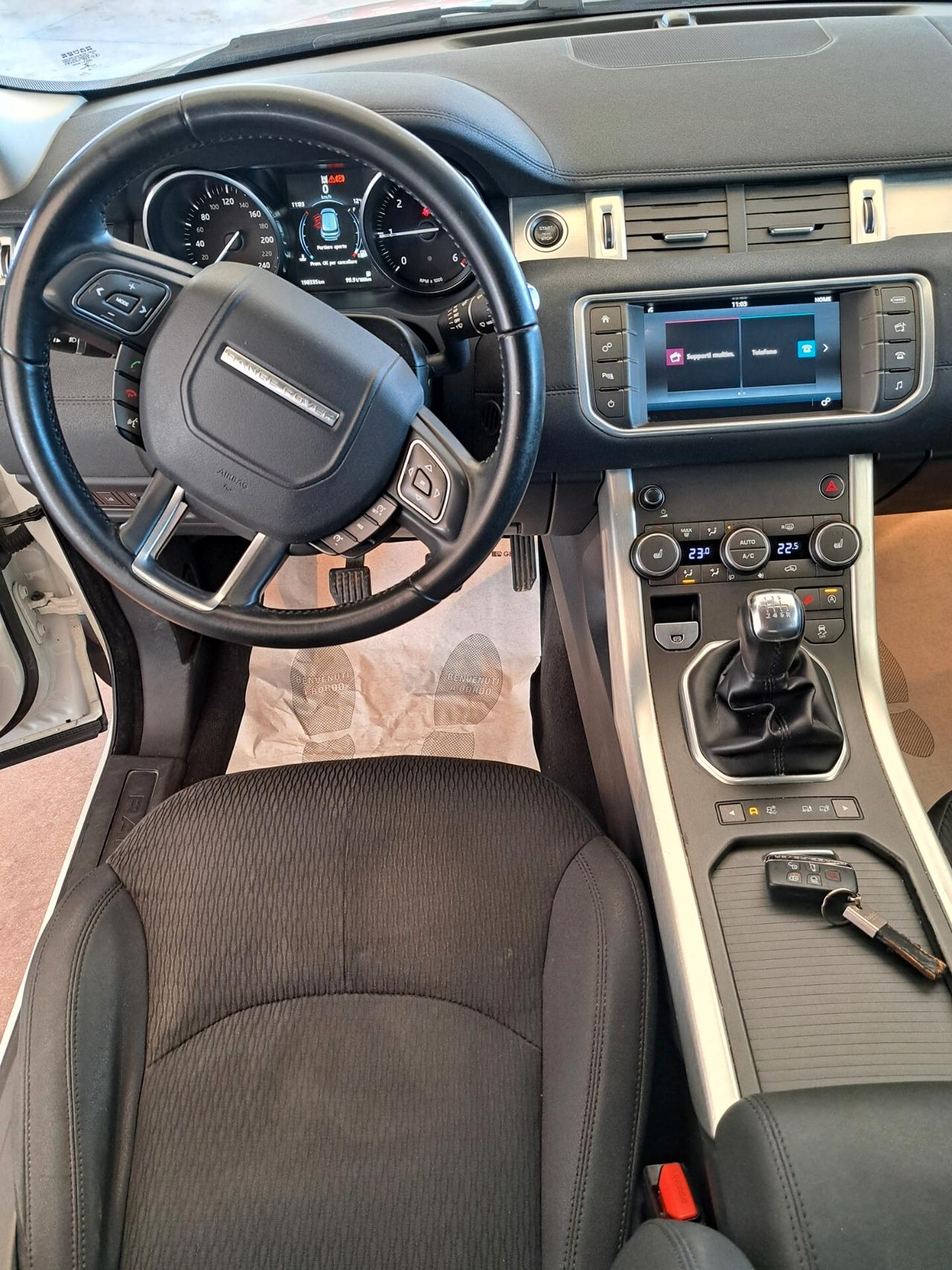 Land Rover Range Evoque 2.0 TD4 150 CV 5p. PURE