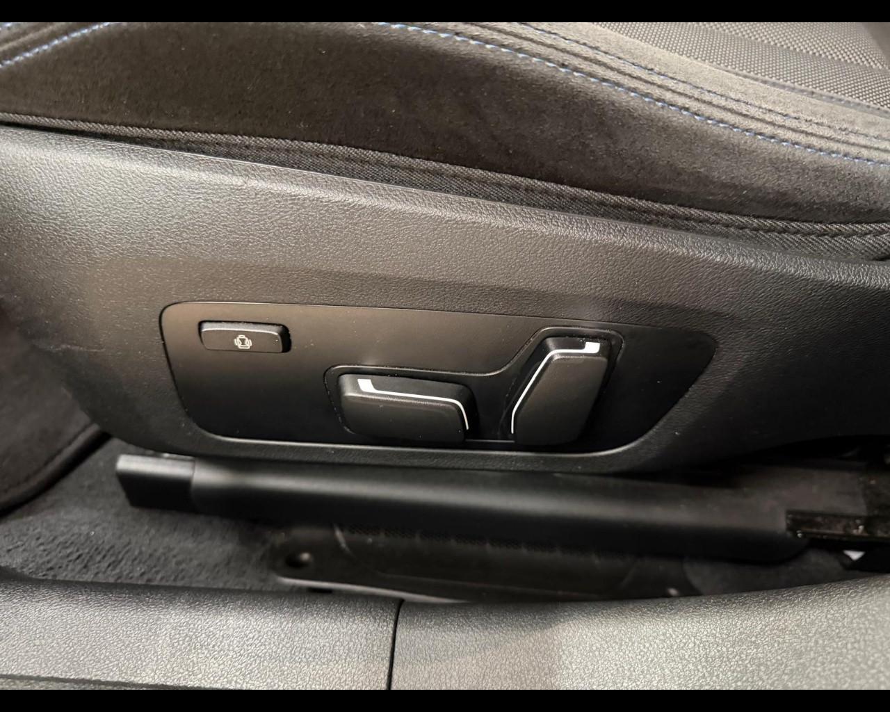 BMW Serie3(G20/21/80/81 - 320d 48V xDrive Touring Msport Pro