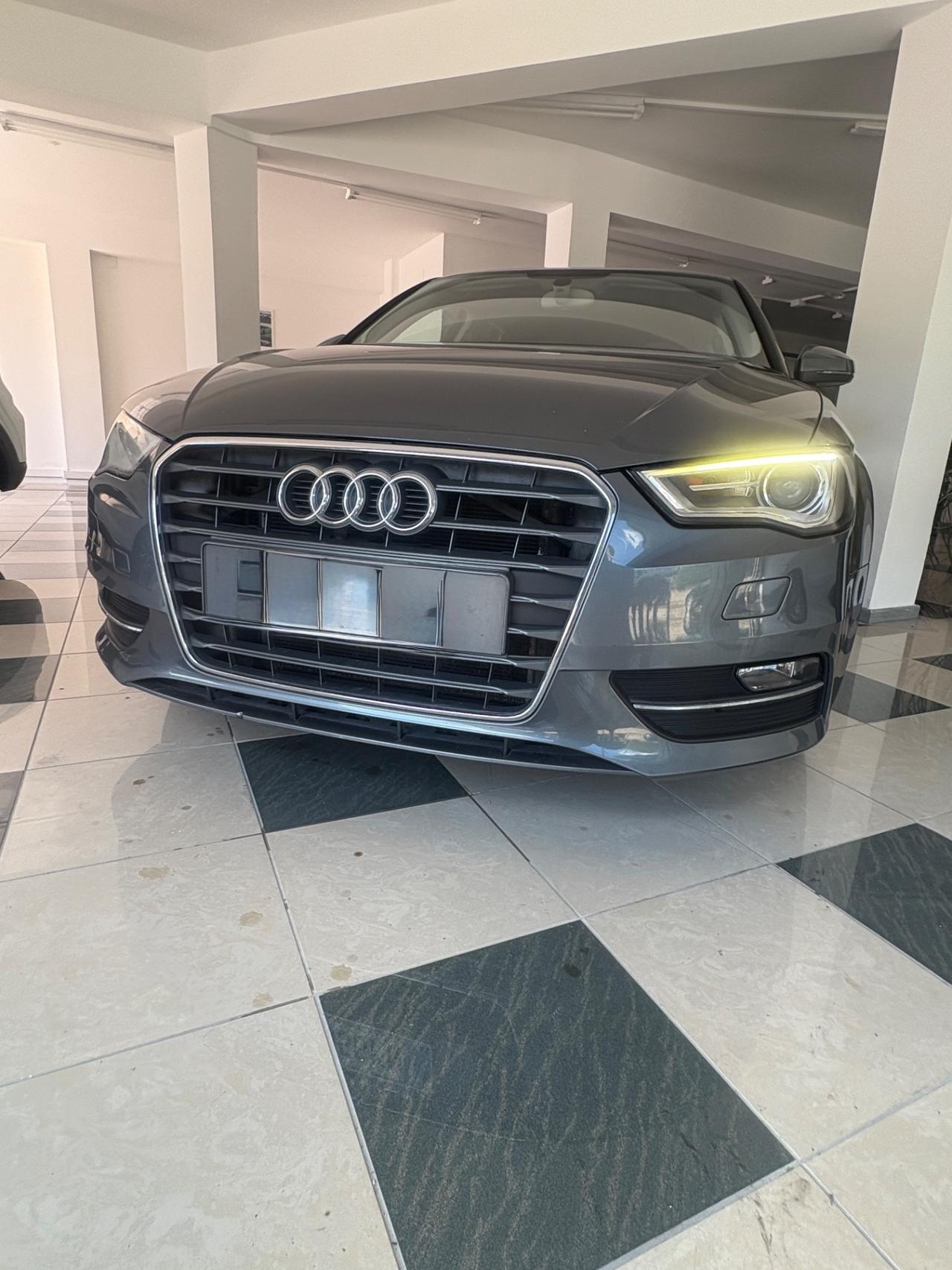 Audi A3 1.6 TDI clean diesel S tronic Ambiente