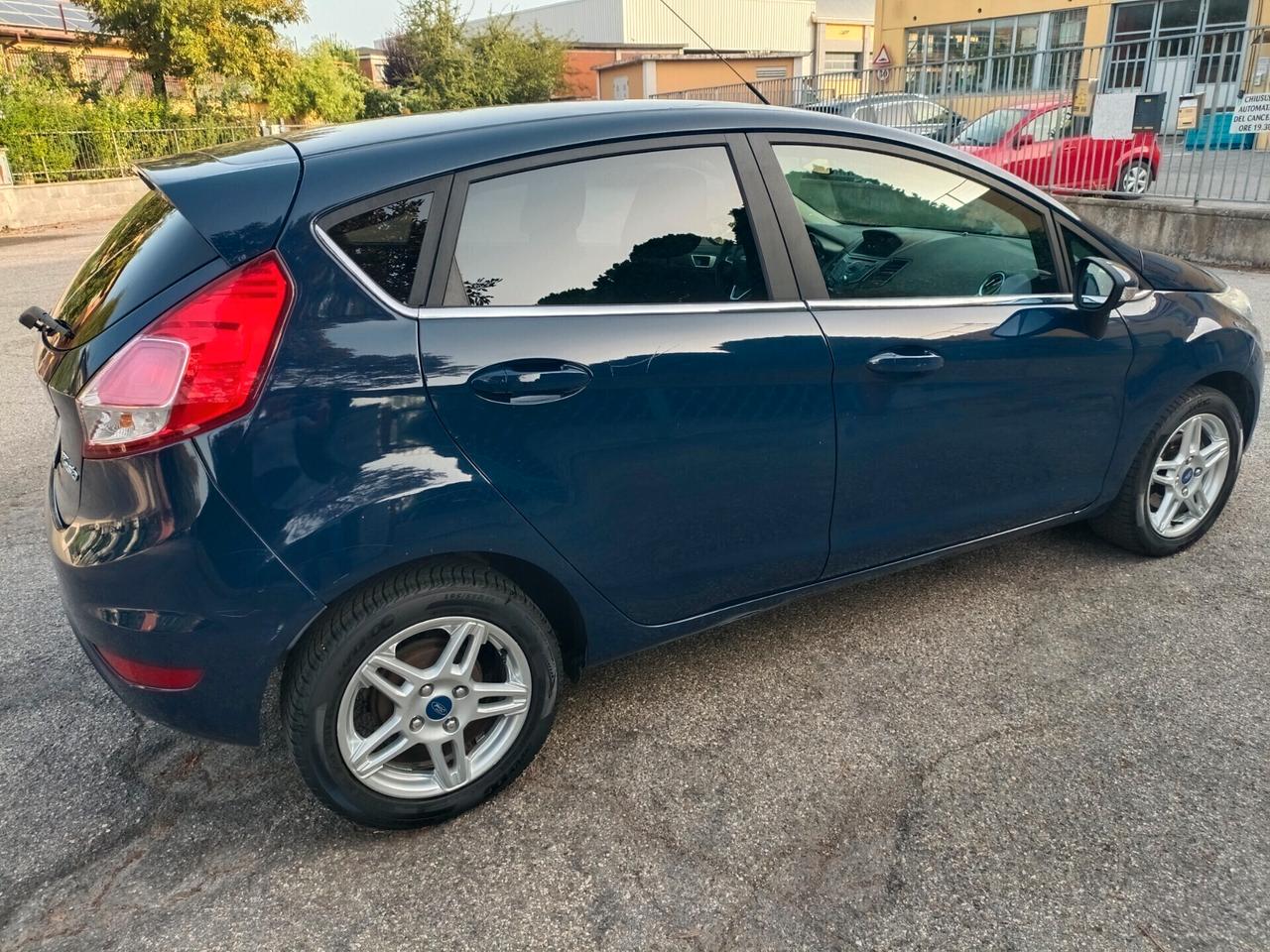 Ford Fiesta Benzina/Gpl Titanium