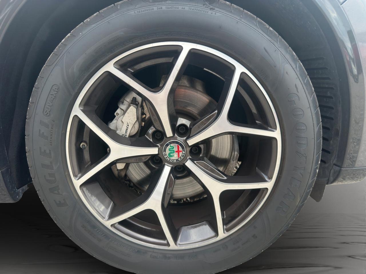 Alfa Romeo Stelvio 2.2 Turbodiesel 210 CV AT8 Q4 Veloce Tì