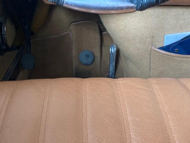 Citroen DS 21 Pallas cambio semiautomatico anno 1968 "cruscotto ad onda bicolore"