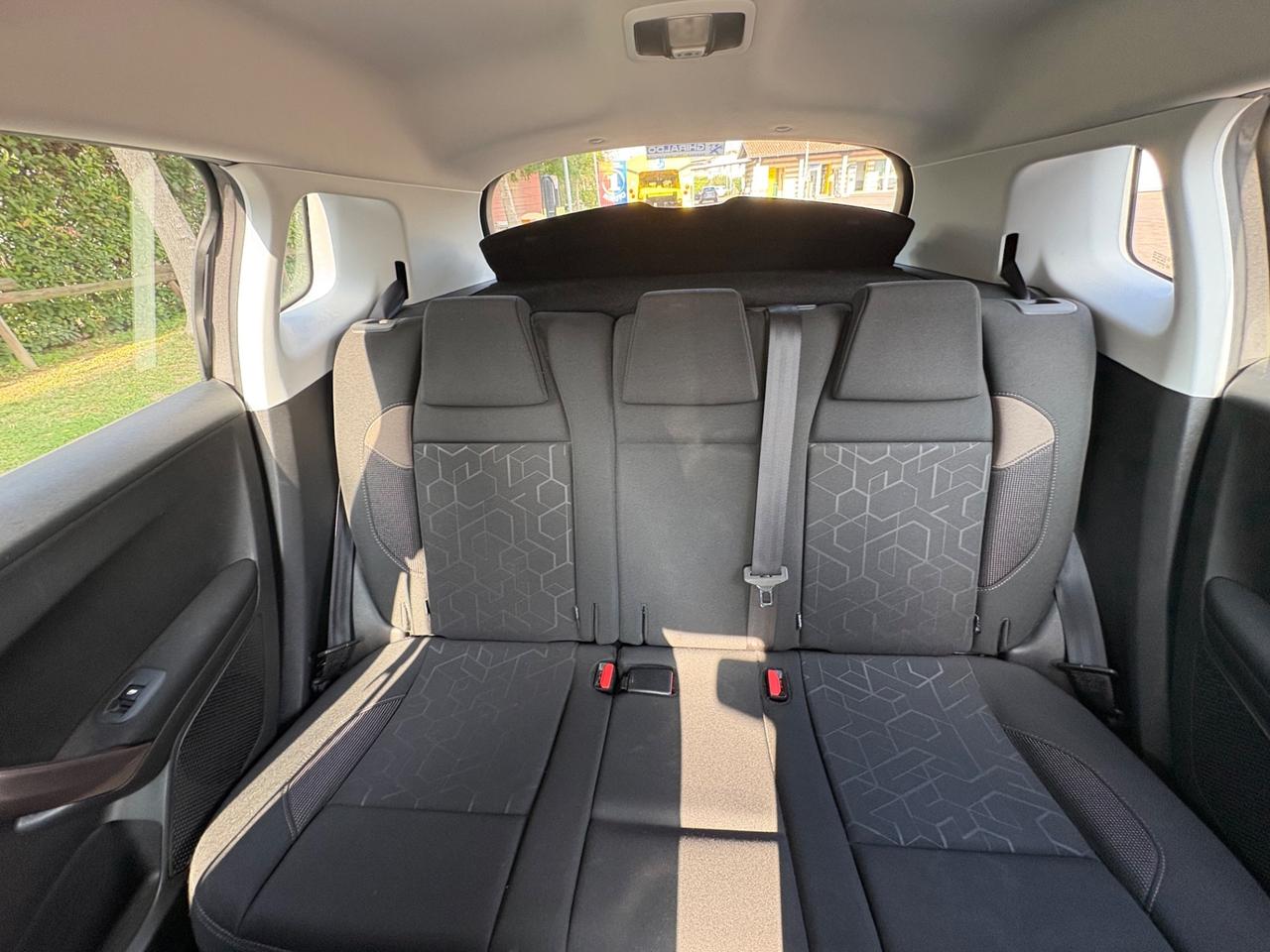 Peugeot 2008 1.2 VTi 82CV Allure