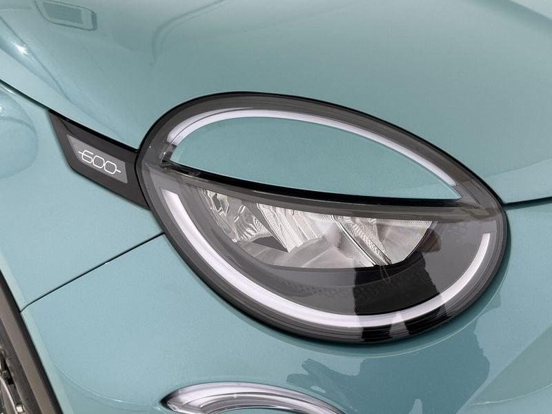 FIAT 600 1.2 Hybrid 145cv DCT MHEV