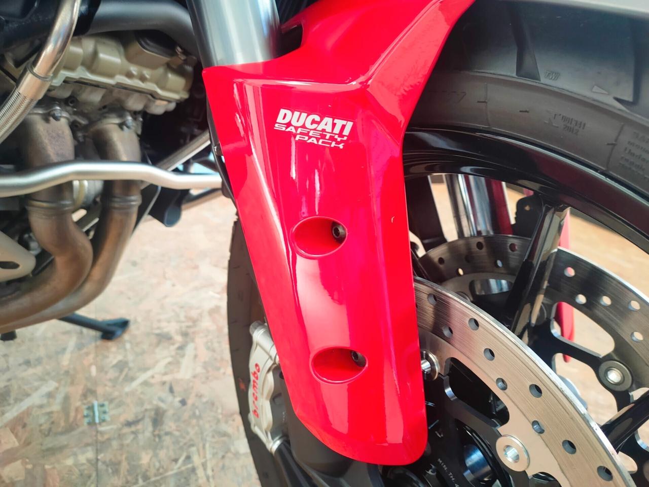 Ducati Multistrada V4 S Travel Radar