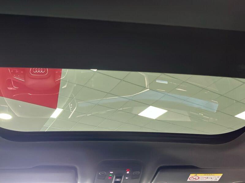 Audi RS Q3 Sportback RS Q3 Sportback