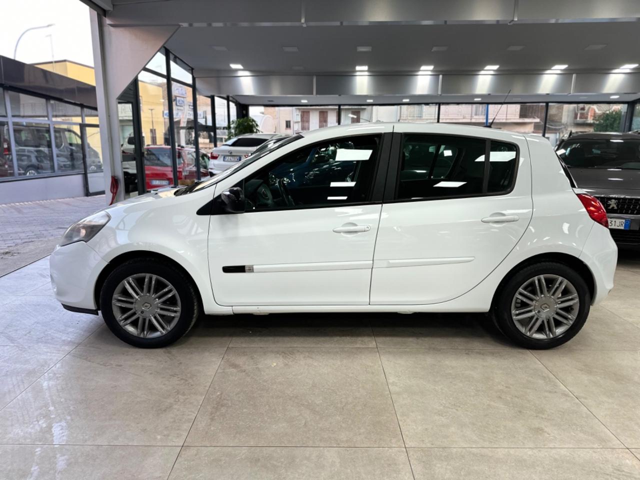 Renault Clio 1.5 dCi 75CV 5P Navi 20 TH 2011