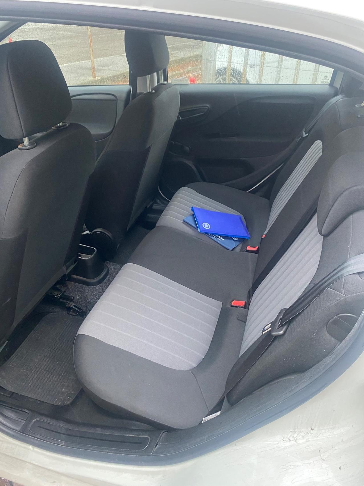 Fiat Punto 1.4 8V 5 porte Easypower Street