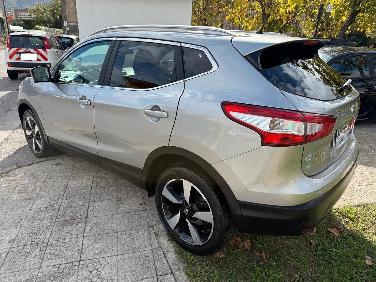 Nissan Qashqai 1.5 dCi N-Connecta